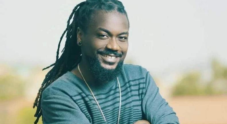 Artistes who cannot perform live are frauds – Samini
