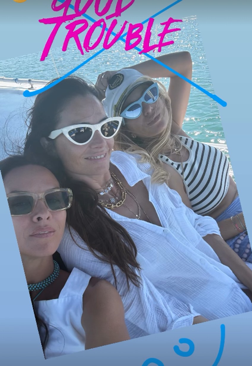 Ivana i Marija Karan se provode u Crnoj Gori