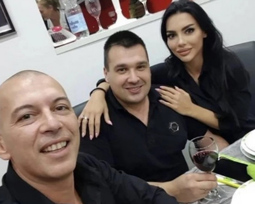 Helena Topalović sa mužem i ocem