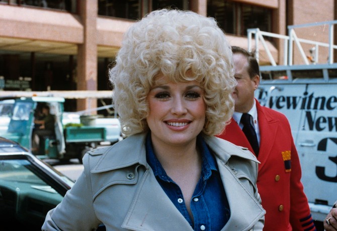 Doli Parton
