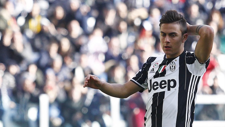  Paulo  Dybala  pok ci si z dyrektorem sportowym Juventusu 