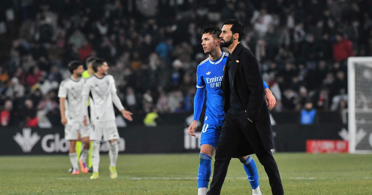 Fatalny debiut nowego trenera Realu Madryt. "Królewscy" przegrali z drugoligowcem