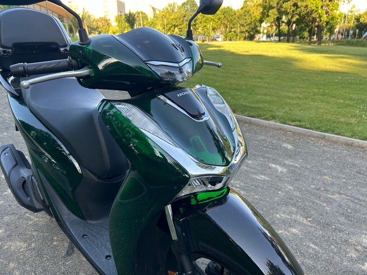 A műanyagokon átsejlik a technika