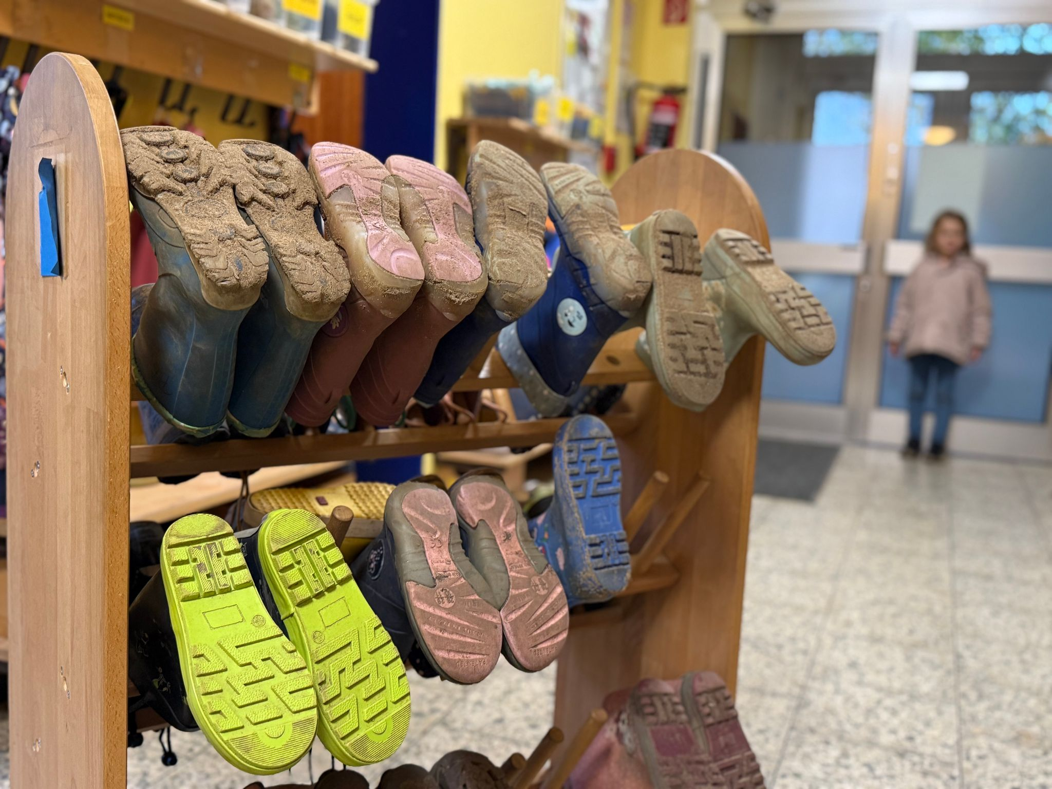 Kitas betreuen erstmals weniger Kinder - doch Personal wächst weiter