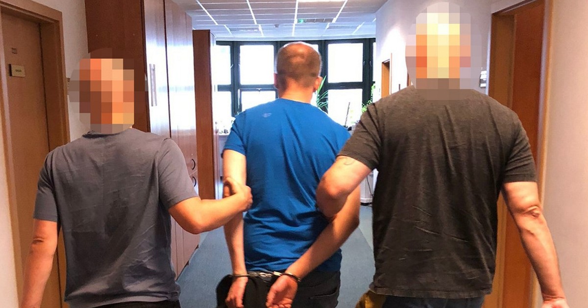 Dramat na Żoliborzu. Syn przez sześć lat znęcał się nad matką