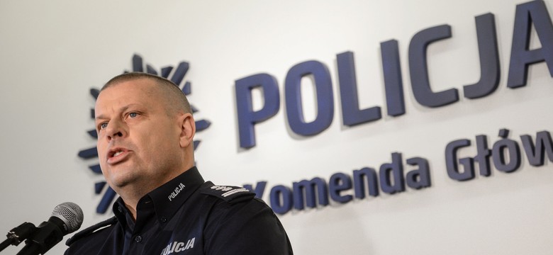 Nazwisko szefa policji pojawia się w śledztwie korupcyjnym. Prokurator potwierdza i wyjaśnia