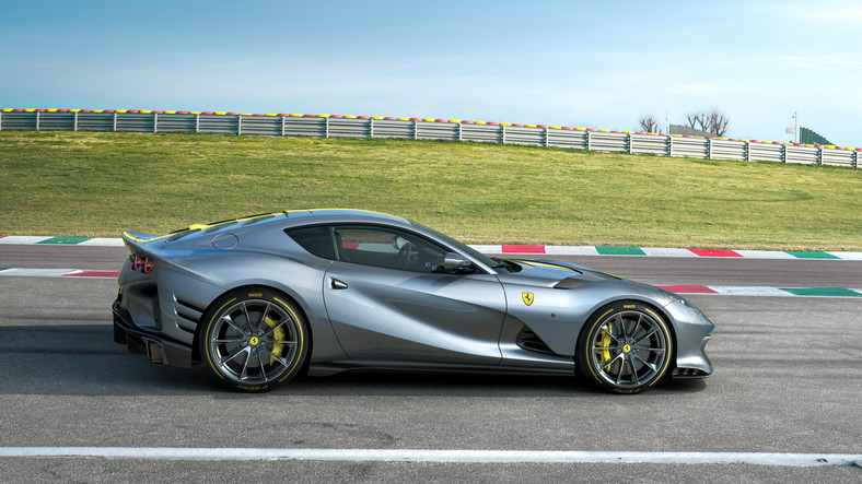 Ferrari 812 Superfast w limitowanej edycji o mocy 818 KM