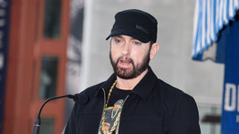 Öngyilkosságot kísérelt meg Eminem volt felesége: a nő a mentőkre és a rendőrökre is rátámadt 