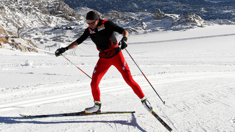 Bieg w Muonio to tylko sprawdzian formy – komentuje przygotowania Justyny Kowalczyk do sezonu Józef Łuszczek, mistrz świata w biegach narciarskich z 1978 r.