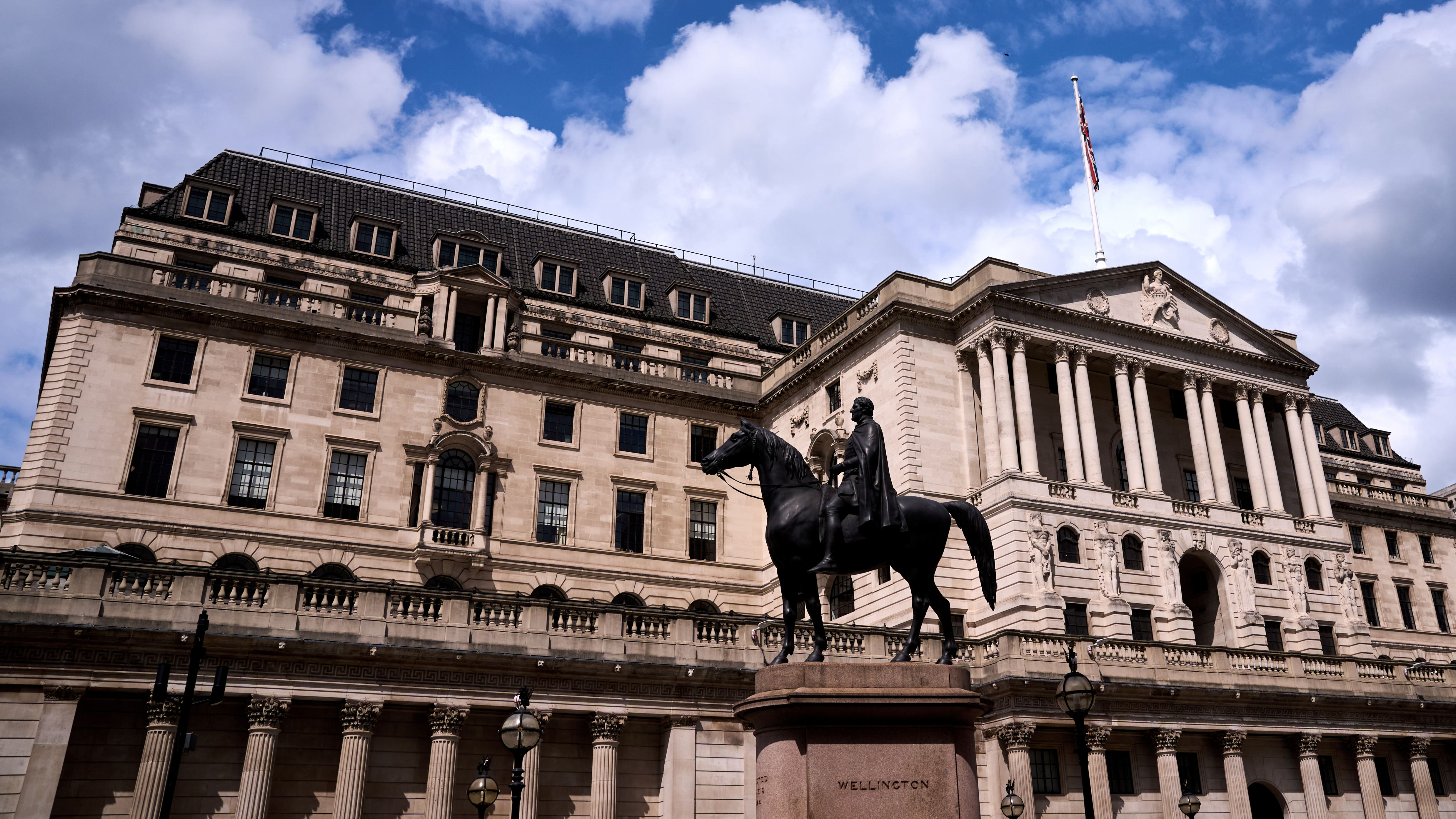 Bank of England holds rate at 4% by narrowest margin as inflation battle continues