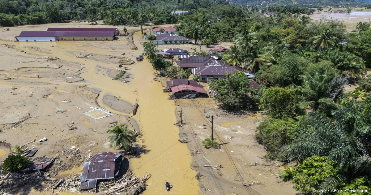 908-doden-op-Sumatra-De-gouverneur-waarschuwt-voor-een-dreigende-hongersnood