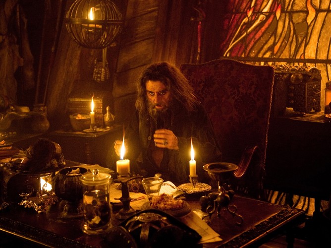 Piraci z Karaibów: Na nieznanych wodach