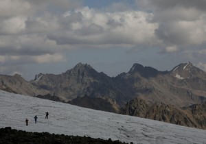 Pogled na Elbrus, najviši planinski vrh Evrope (arhivska fotografija) | Foto: REUTERS/Anton Vaganov/File Photo