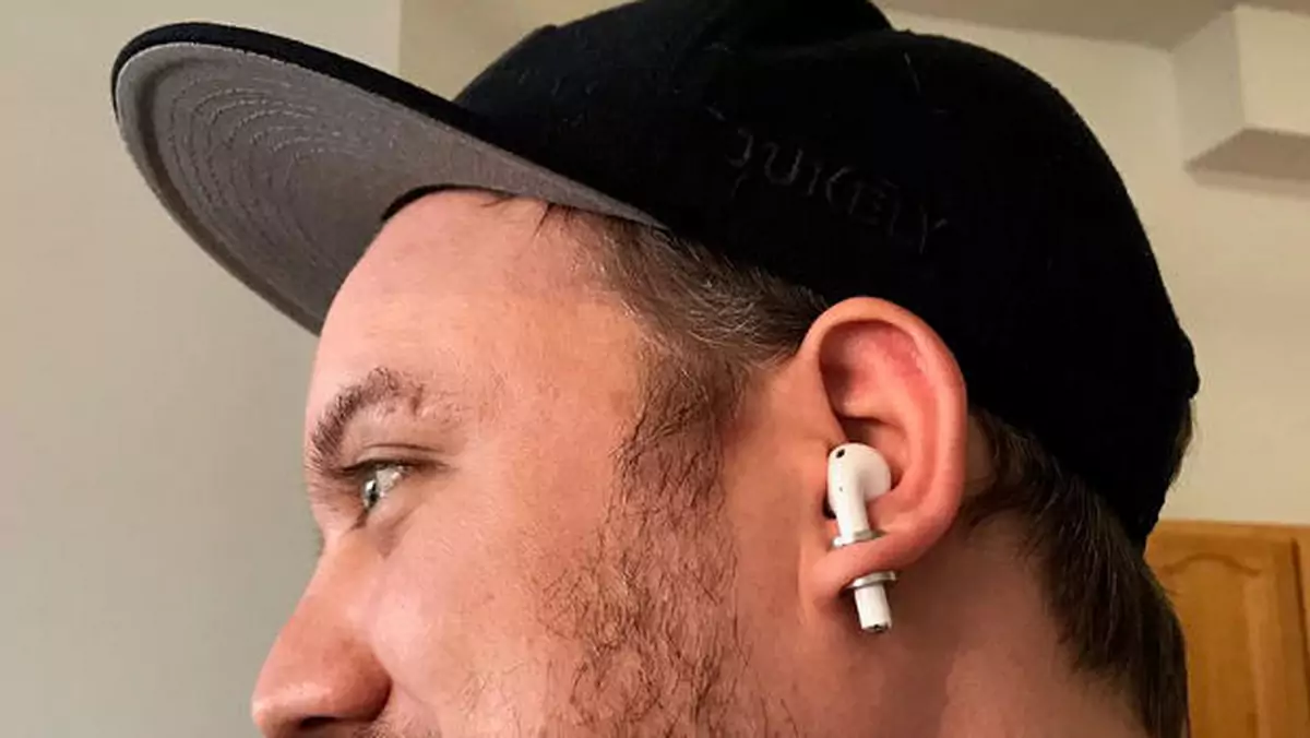 Słuchawki AirPods wypadają z uszu? Jest na to rozwiązanie