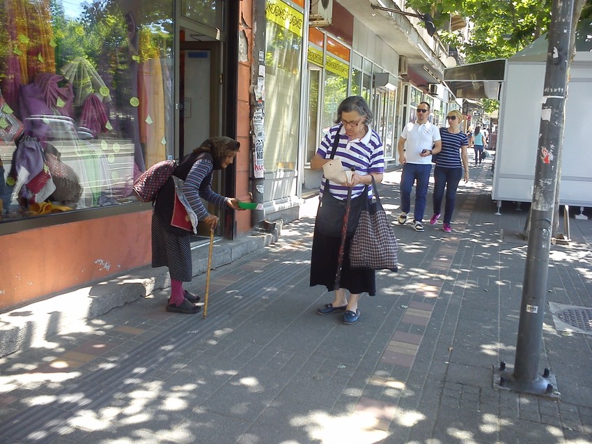 Baka Zlata iz Šapca: Ima sina koji živi od socijalne pomoći i ne može da brine o njoj