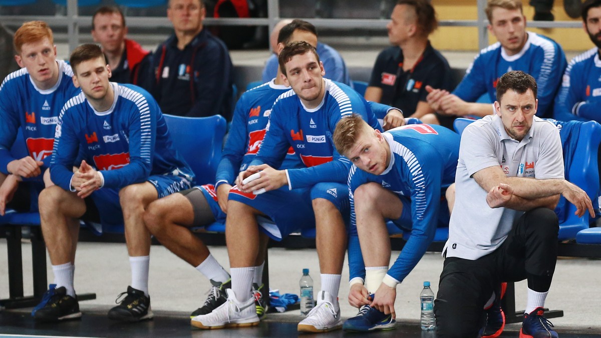 Mecz fazy grupowej Ligi Mistrzów piłkarzy ręcznych: THW Kiel - Orlen Wisła Płock. Spotkanie rozpoczęło się w sobotę, 3 grudnia, o godzinie 17:30.