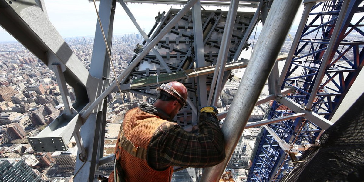 Widok z 30 Hudson Yards zapiera dech w piersi. Na razie oglądają go tylko budujący