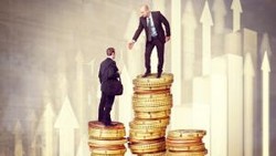 W Polsce najszybciej przybywa dolarowych milionerów. Za 5 lat będzie ich już 85 tysięcy