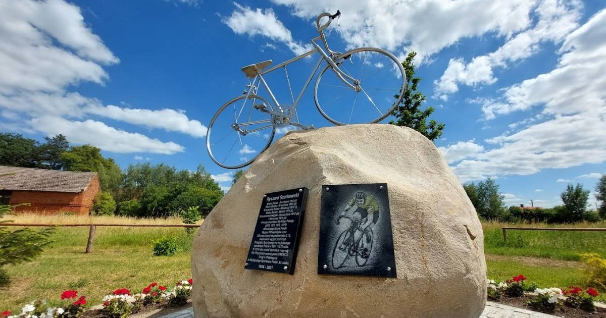 Gmina Zawonia na szlaku rowerowym Ryszarda Szurkowskiego