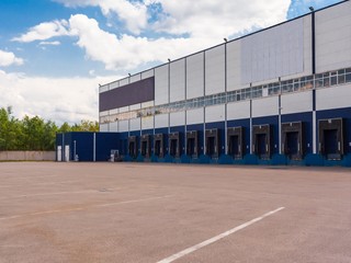 Jak ustalić numer KŚT dla budynków, wiat i obiektów pomocniczych