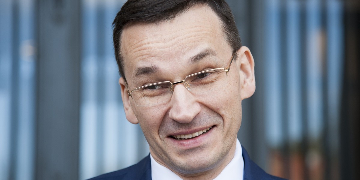 Premier Morawiecki może mieć powody do zadowolenia. MFW prognozuje, że deficyt strukturalny Polski będzie spadał