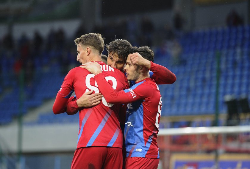 Pilka nozna. Ekstraklasa. Piast Gliwice - Wisla Plock. 28.10.2017