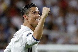 Cristiano Ronaldo piłka nożna Real Madryt