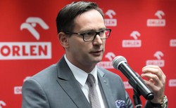 Obajtek: Zakładamy, że fuzja Orlenu i Lotosu nastąpi w ciągu kilku miesięcy [ROMOWA]