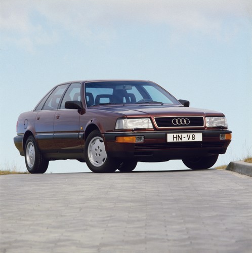 Audi V8