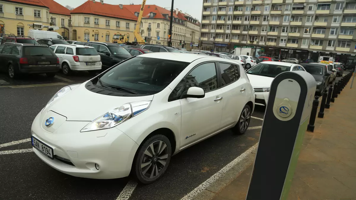 Nissan Leaf