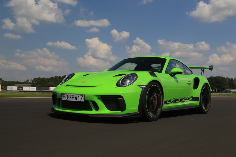 Porsche 911 GT3 RS - czysty obłęd