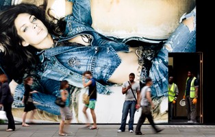 Warszawa idzie na pierwszą wojnę z niechcianymi reklamami