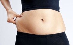 Jak schudnąć z brzucha? 8 trików, by skutecznie pozbyć się oponki