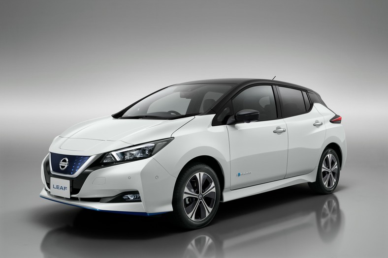 Nissan leaf википедия
