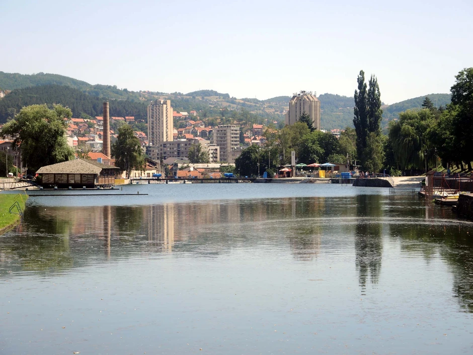 Kupalište Plaža na Đetinji