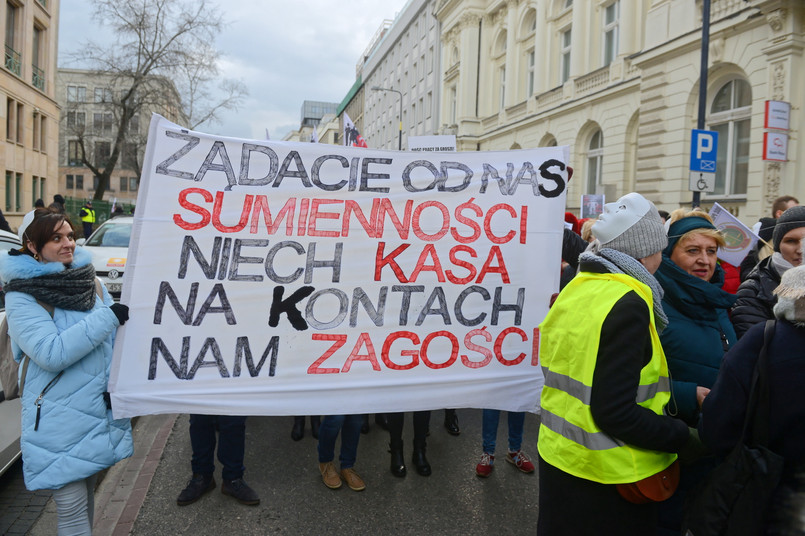 Protest pracowników prokuratury i sądów