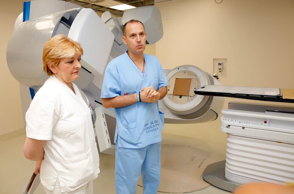 Dr Grujičić i ministar Lončar