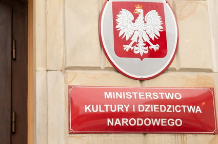 Politycy PiS nie tylko bronią TVP. "Okupują" Ministerstwo Kultury