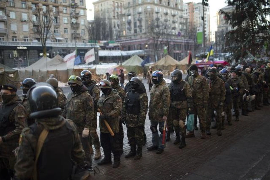 Ekstremisti među demonstrantima