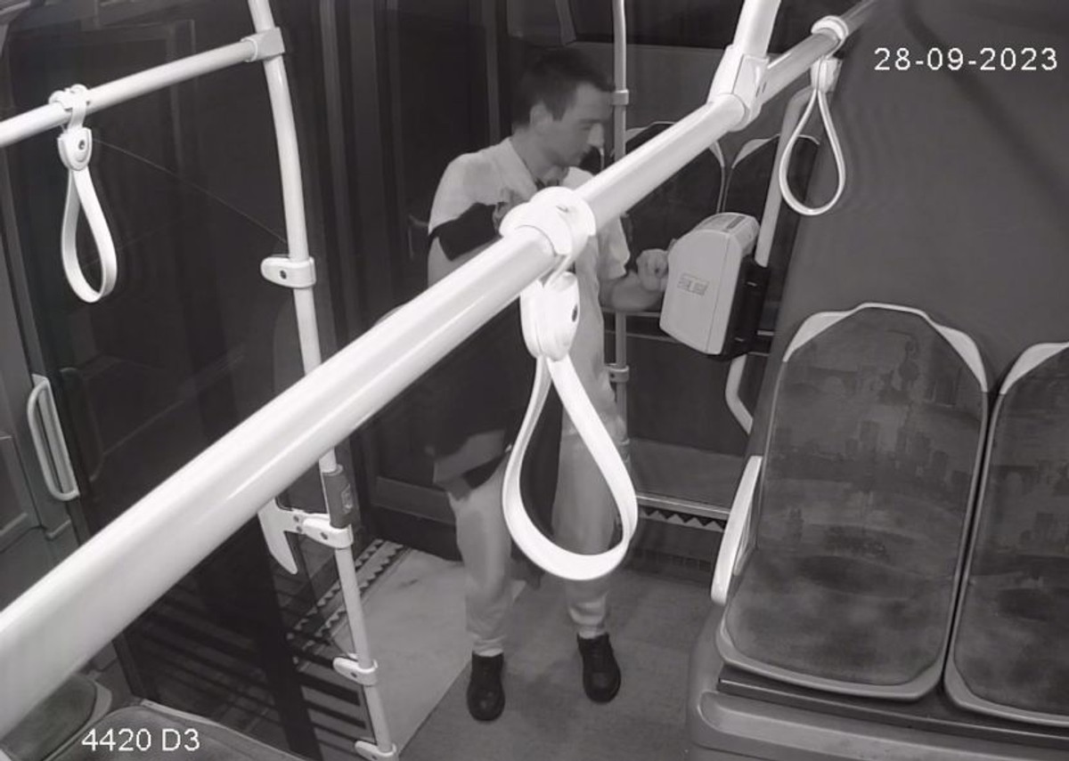 Poszukiwany mężczyzna