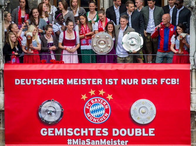 Tak Robert Lewandowski z kolegami z Bayernu świętował mistrzowski tytuł