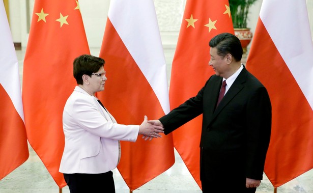 Prezydent Xi Jinping do premier Beaty Szydło: Tradycyjna przyjaźń między Chinami i Polską ma solidne podstawy i jest bardzo cenna