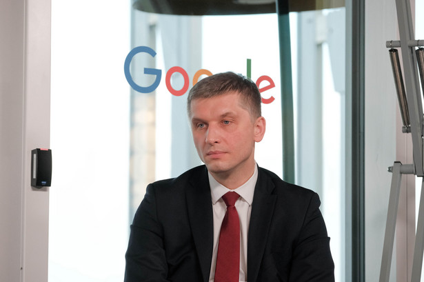 Minister rozwoju i technologii Piotr Nowak