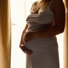 Mnoge trudnice navode da se usred noći bude zbog neprijatnog trnjenja u prstima ili oštrog bola u ručnom zglobu 