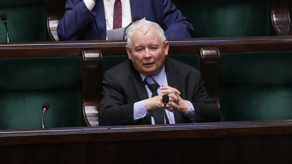 Prezes PiS Jarosław Kaczyński na sali obrad Sejmu w Warszawie, 15 grudnia 2022 r.