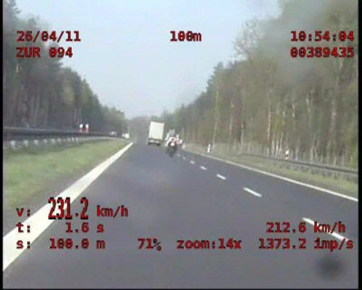 231 km/h pod nosem policji. "Śpieszył się do pracy"