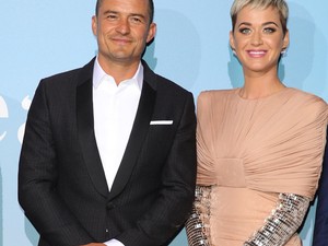 Na, kit jegyeztek el Valentin-napon? Bizony, KATY PERRY-T, nem is akárhogyan!