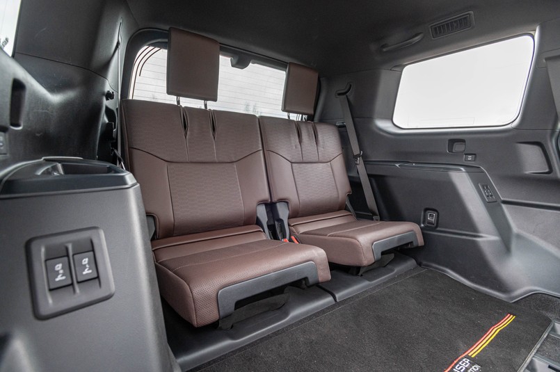 Toyota Land Cruiser First Edition