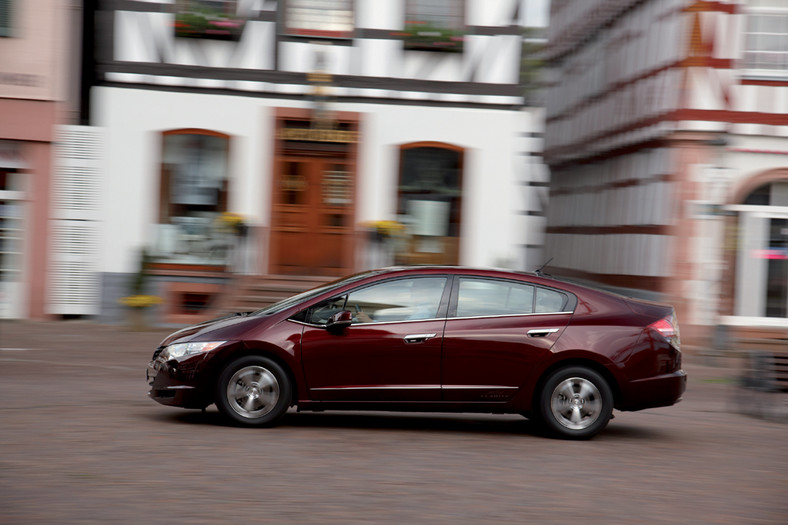 Honda FCX Clarity - Ready to drive