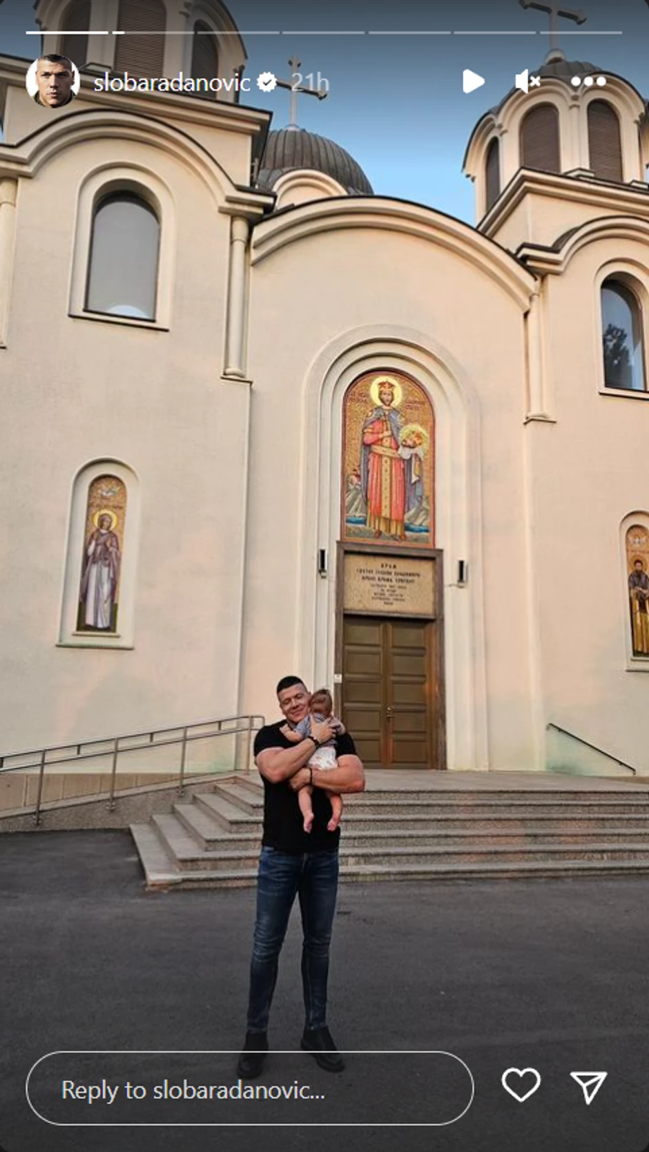 Sloba Radanovič odveo sina na prečest